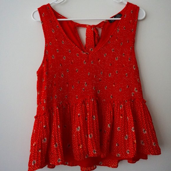 Red Flowing Zara Top - Picture 1 of 4